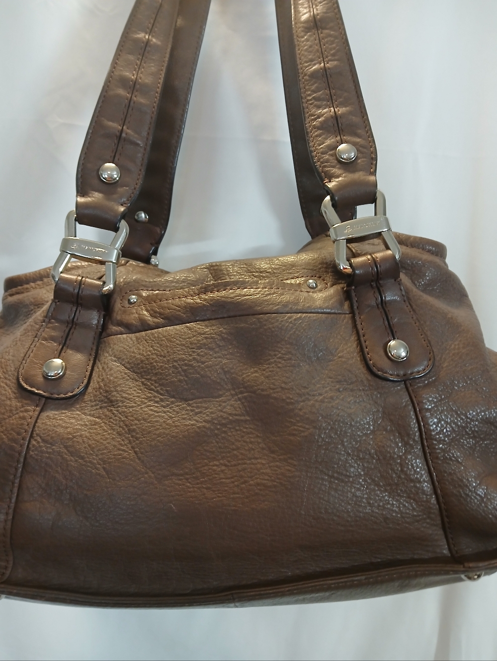 B Makowsky Classic Brown Leather Shoulder Bag - Women's Handbag - Picture 7 of 7